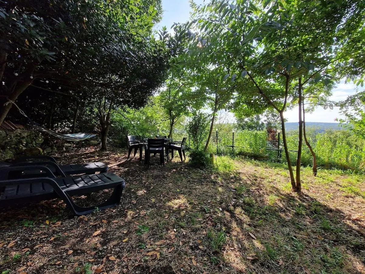 House With Private Garden And Amazing View Appartement Plomin